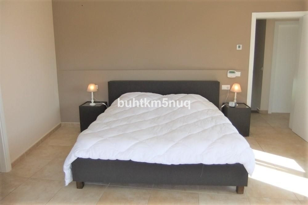 4 Bed Townhouse for sale in Calpe Costa Blanca, Alicante, Spain