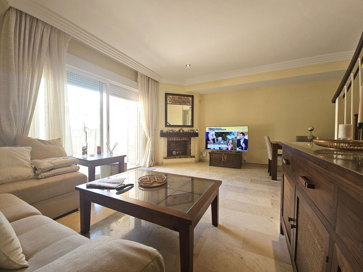 4 Bed Townhouse for sale in Marbella Costa Del Sol, Málaga, Spain