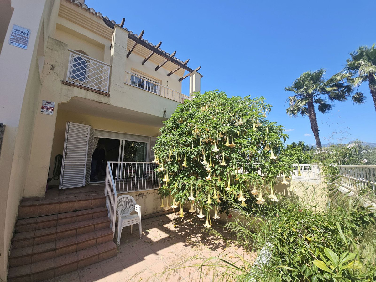 4 Bed Townhouse for sale in Marbella Costa Del Sol, Málaga, Spain