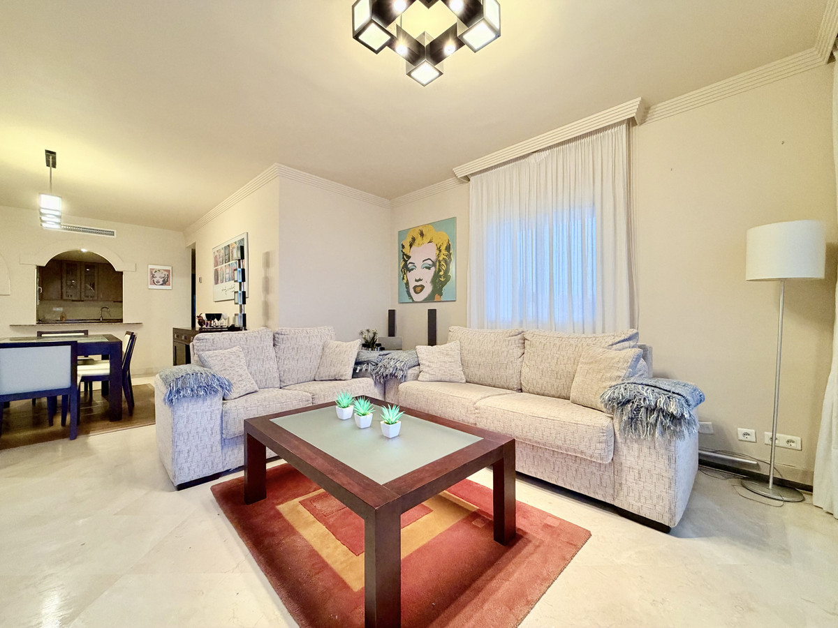 2 Bed Apartment for sale in Estepona Costa Del Sol, Málaga, Spain