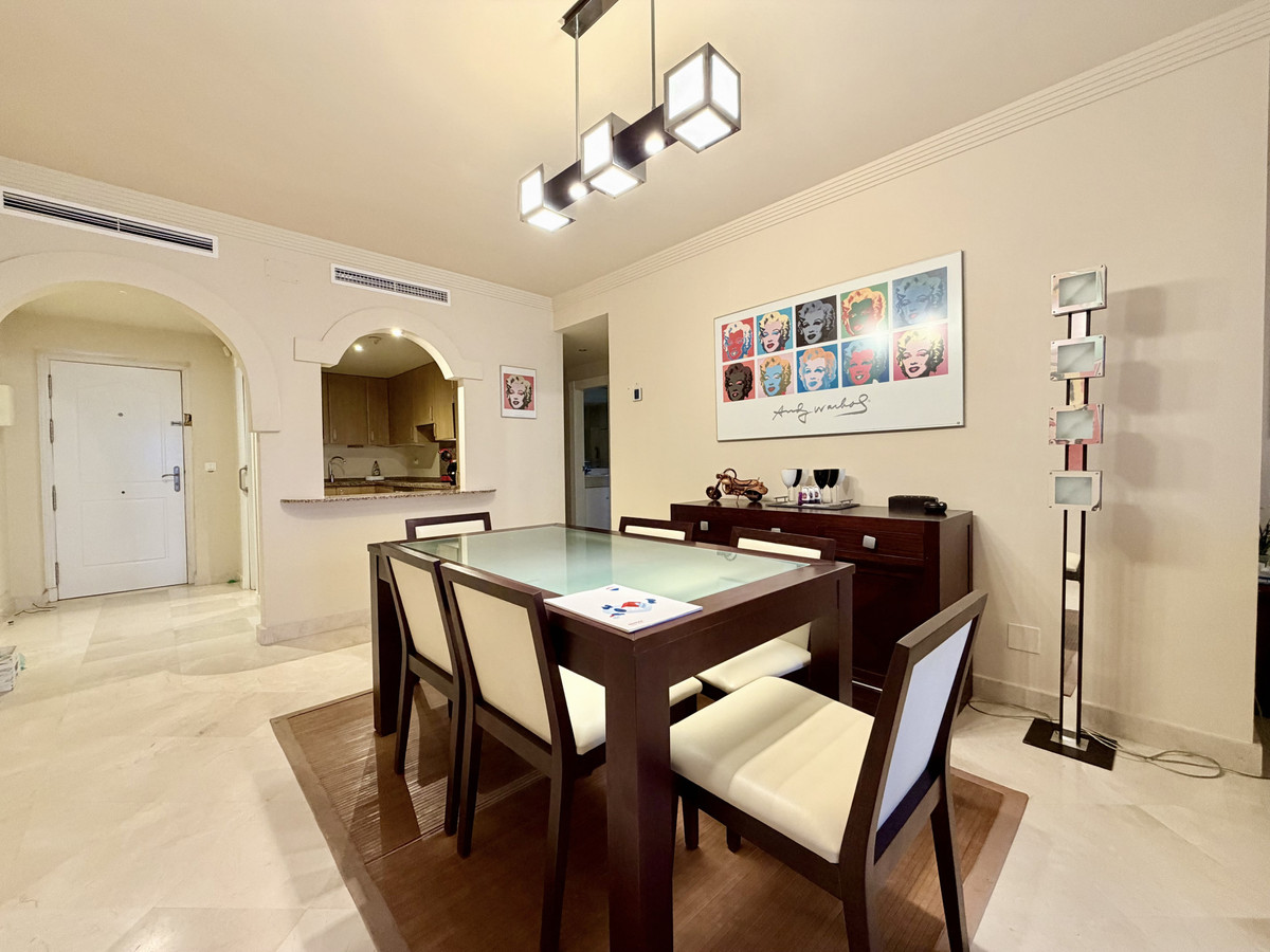 2 Bed Apartment for sale in Estepona Costa Del Sol, Málaga, Spain