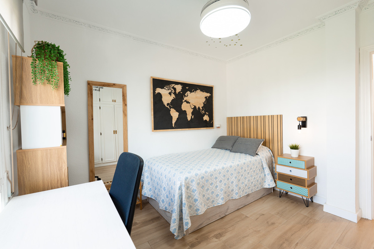4 Bed Townhouse for sale in Nueva Andalucía Costa Del Sol, Málaga, Spain