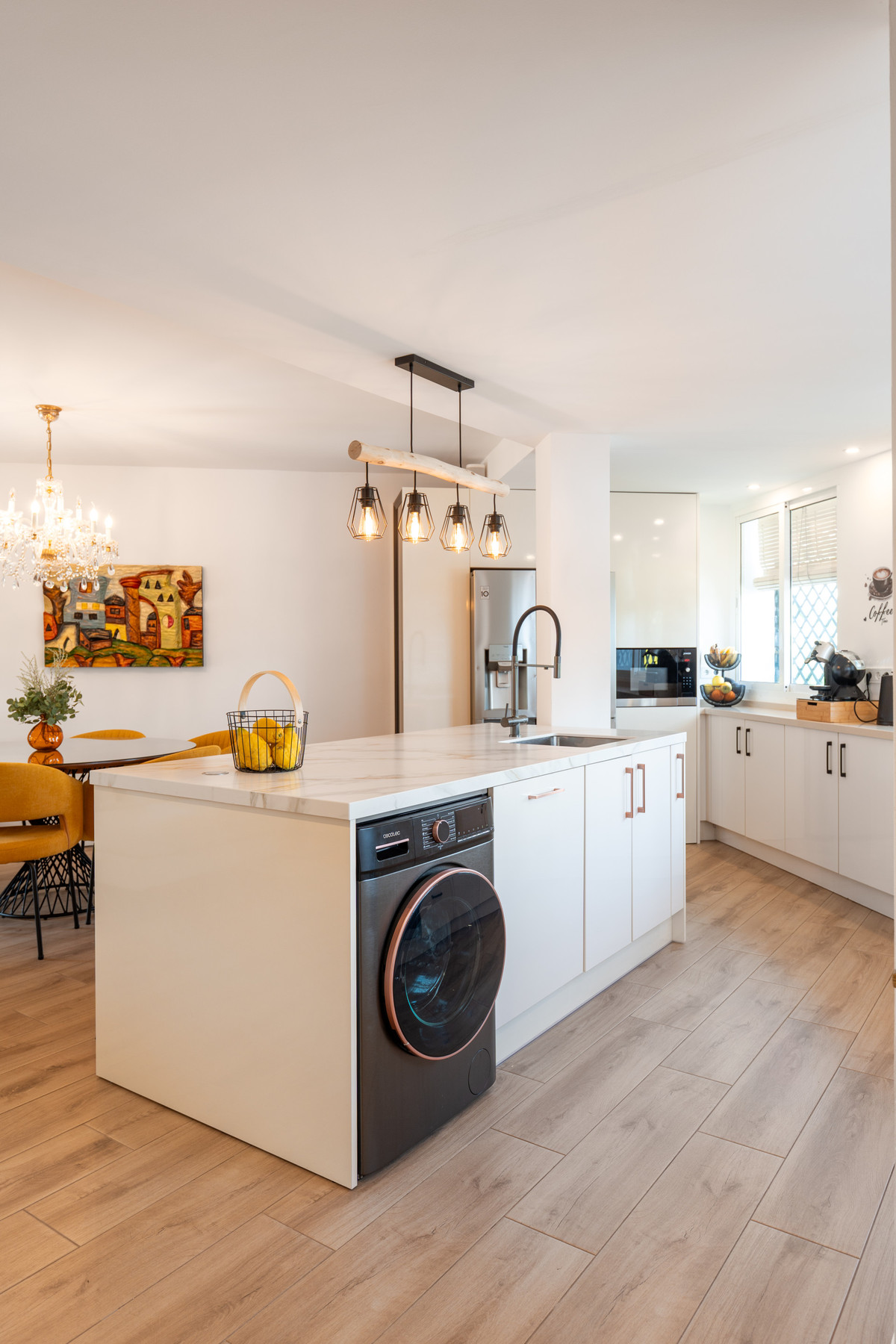 4 Bed Townhouse for sale in Nueva Andalucía Costa Del Sol, Málaga, Spain