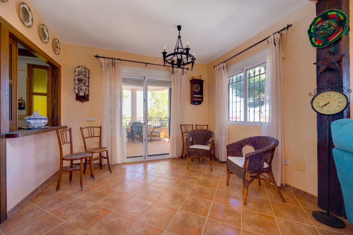 Se vende Adosada de 5 dormitorios en Costa Blanca, Alicante, España