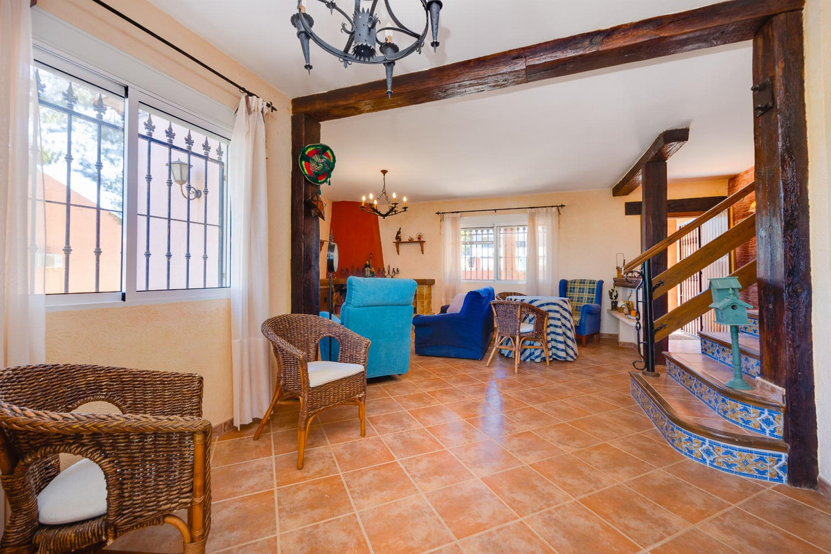 Se vende Adosada de 5 dormitorios en Costa Blanca, Alicante, España
