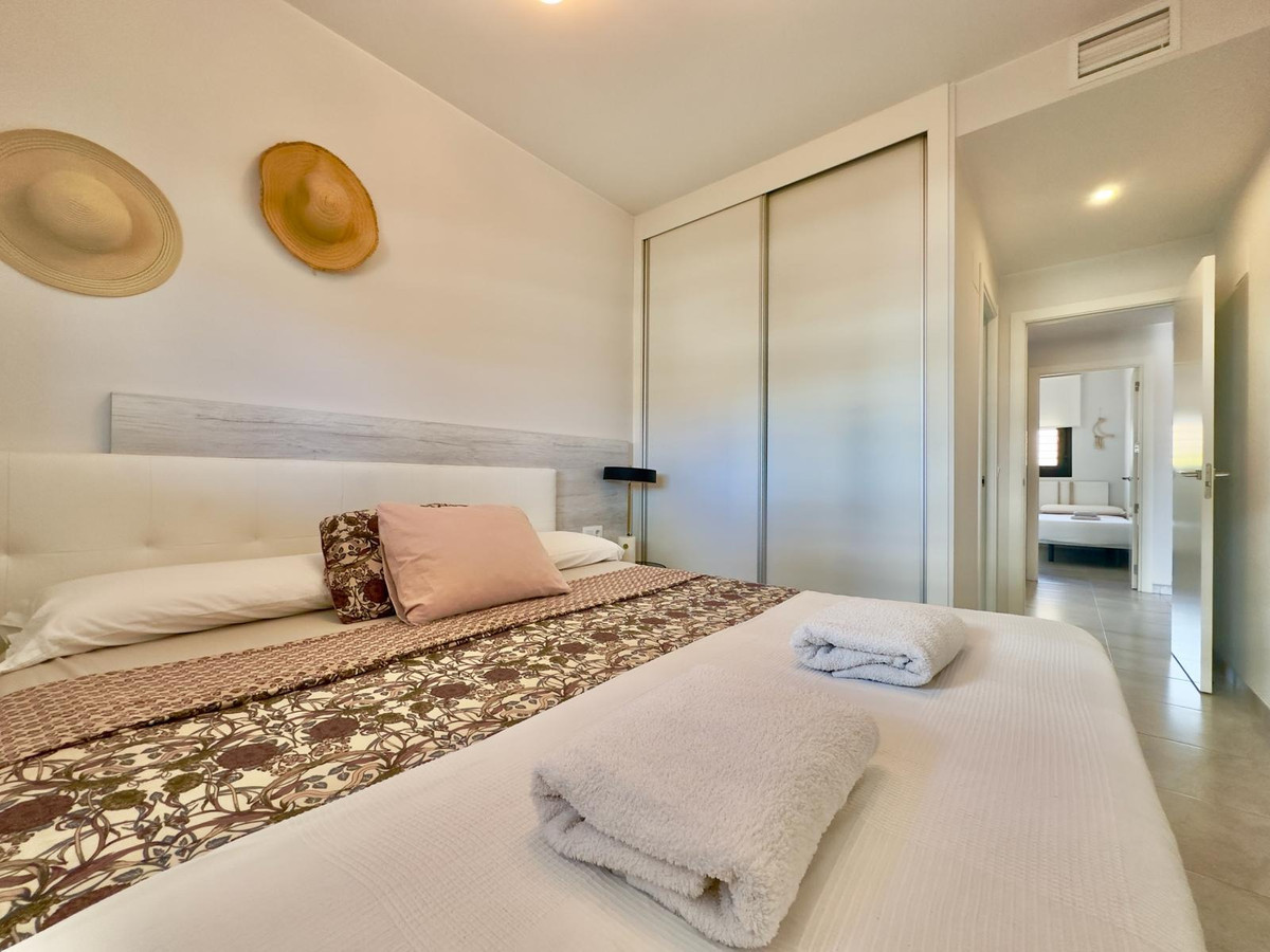 Se vende Apartamento Planta Baja de 2 dormitorios en Costa Blanca, Alicante, España