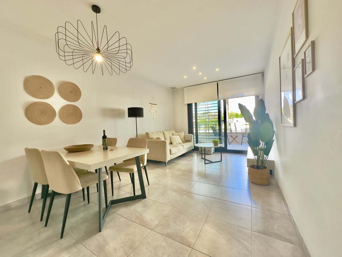 Se vende Apartamento Planta Baja de 2 dormitorios en Costa Blanca, Alicante, España