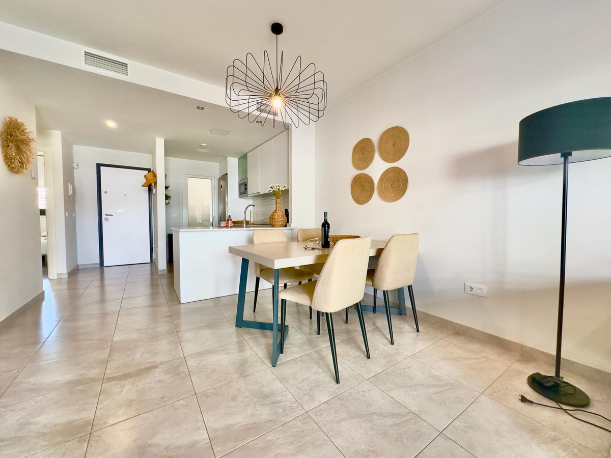 Se vende Apartamento Planta Baja de 2 dormitorios en Costa Blanca, Alicante, España