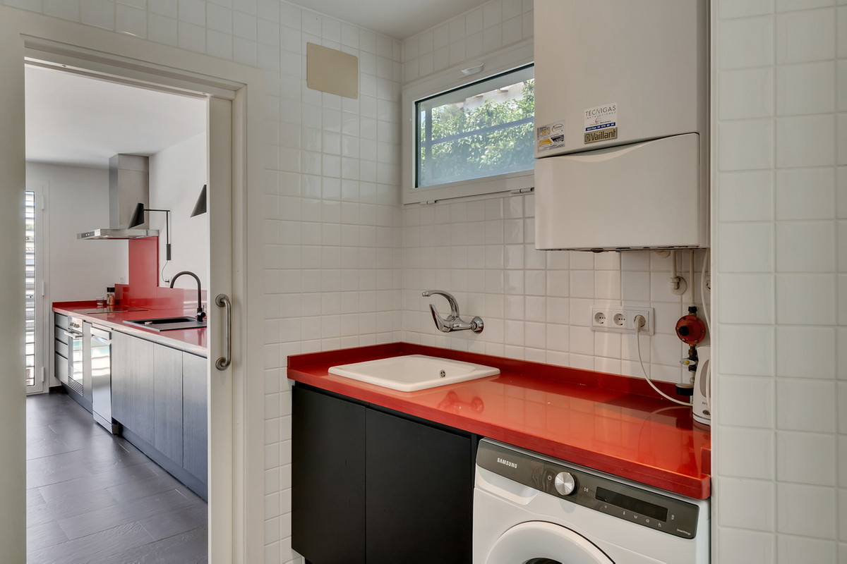 4 Bed Townhouse for sale in Moraira Costa Blanca, Alicante, Spain