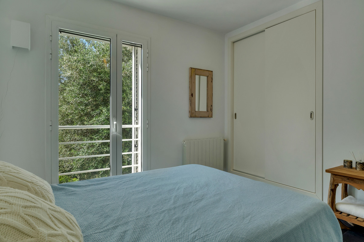 4 Bed Townhouse for sale in Moraira Costa Blanca, Alicante, Spain