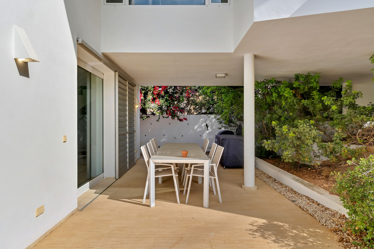 4 Bed Townhouse for sale in Moraira Costa Blanca, Alicante, Spain