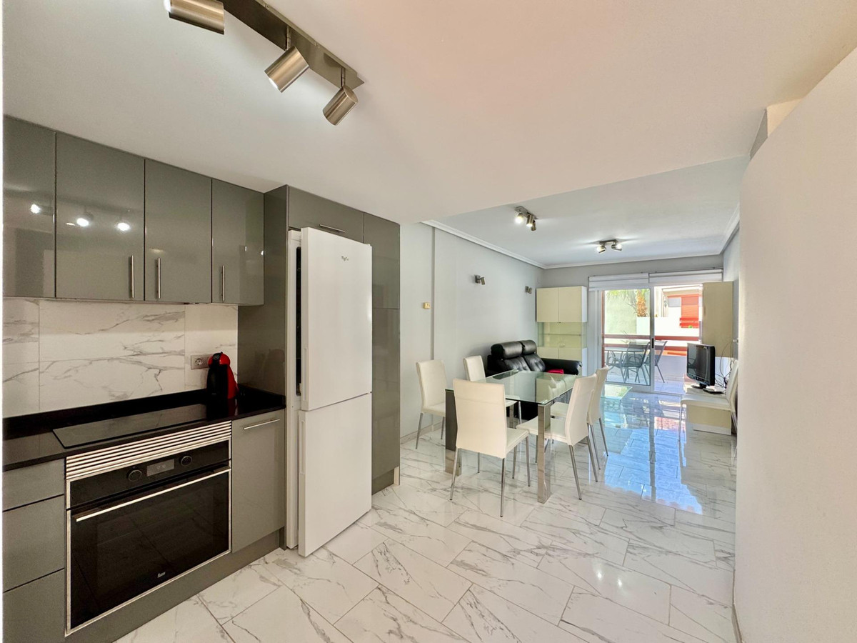 2 Bed Apartment for sale in Punta Prima Costa Blanca, Alicante, Spain