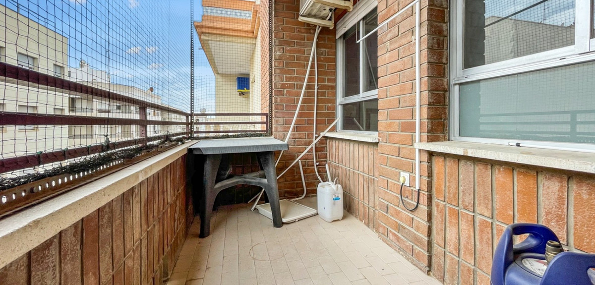 4 Bed Apartment for sale in Guardamar Del Segura Costa Blanca, Alicante, Spain