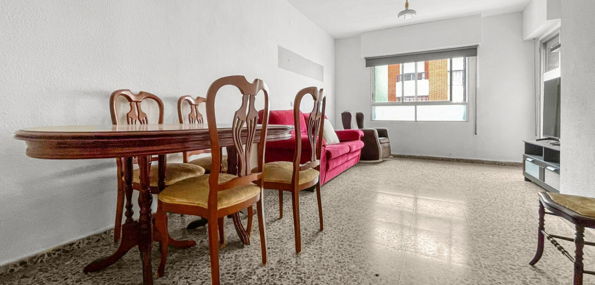 4 Bed Apartment for sale in Guardamar Del Segura Costa Blanca, Alicante, Spain