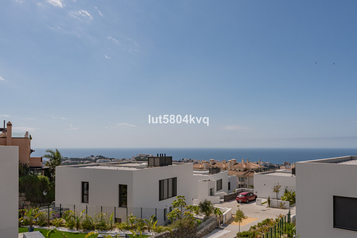 3 Bed Townhouse for sale in Riviera Del Sol Costa Del Sol, Málaga, Spain
