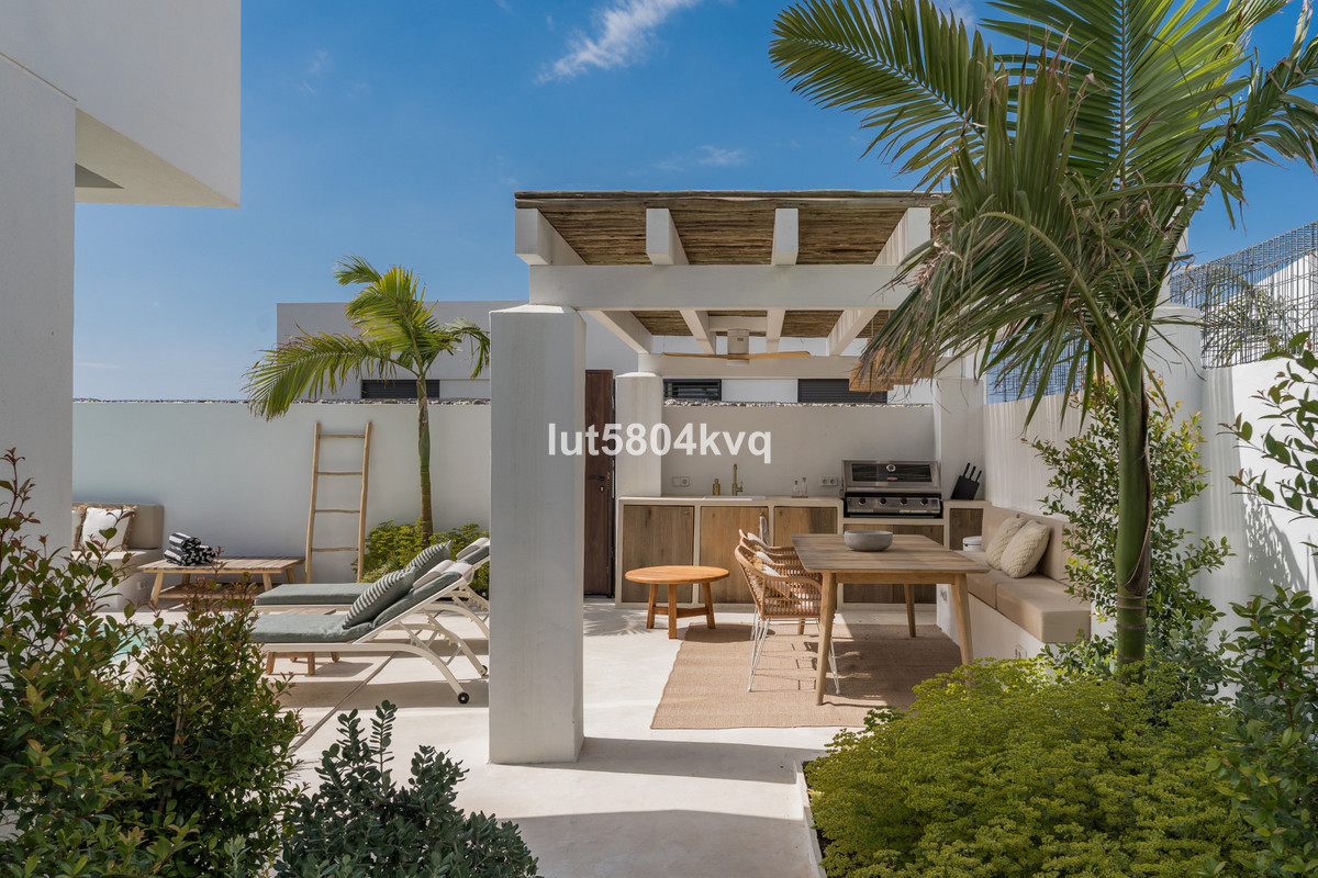 3 Bed Townhouse for sale in Riviera Del Sol Costa Del Sol, Málaga, Spain