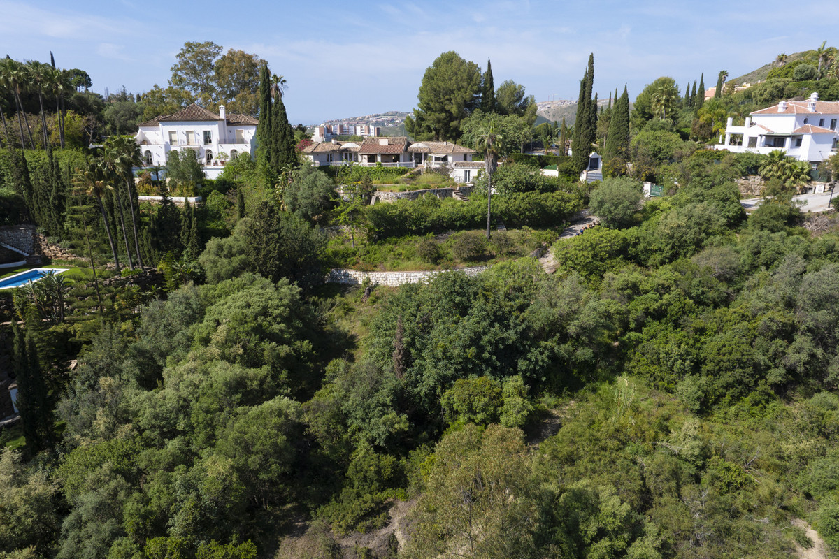 3 Bed Townhouse for sale in Benahavís Costa Del Sol, Málaga, Spain