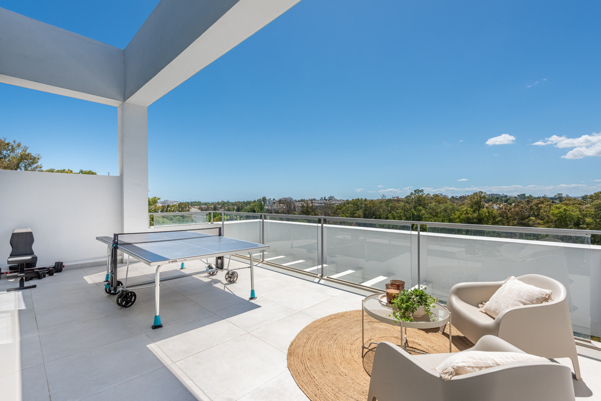 4 Bed Townhouse for sale in San Pedro De Alcántara Costa Del Sol, Málaga, Spain