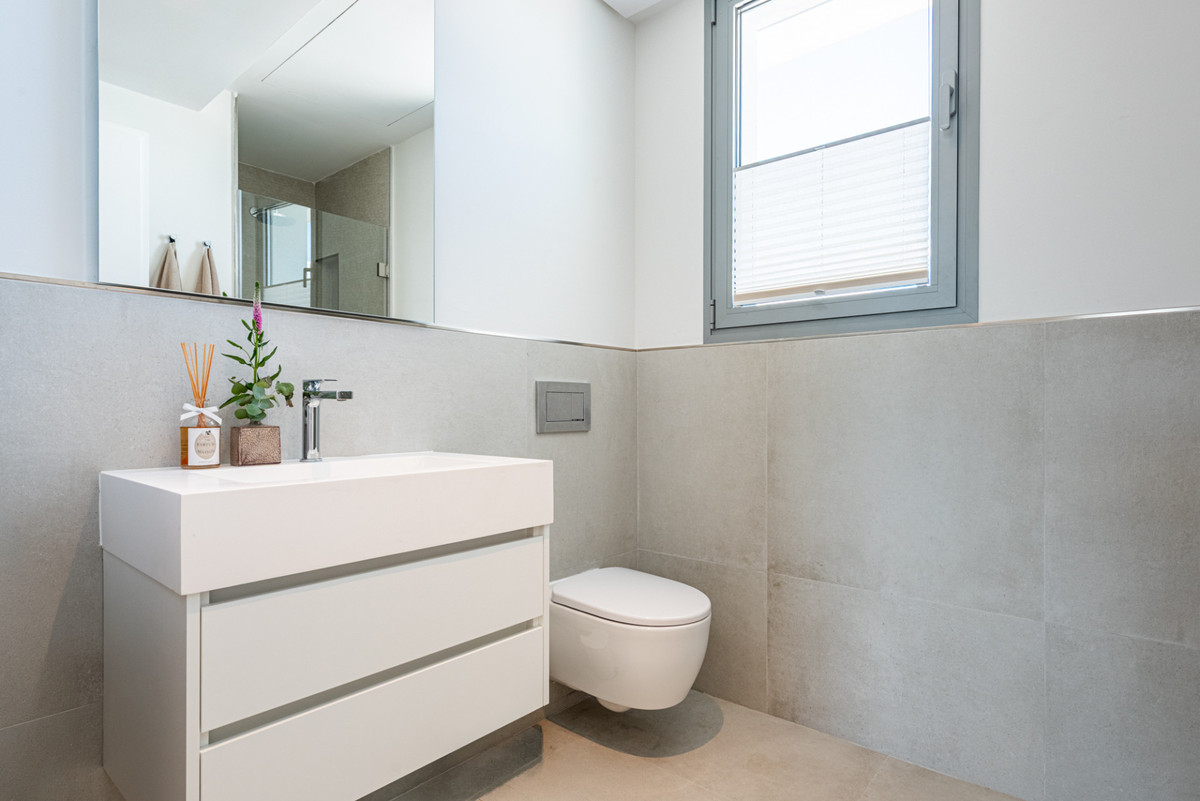 4 Bed Townhouse for sale in San Pedro De Alcántara Costa Del Sol, Málaga, Spain
