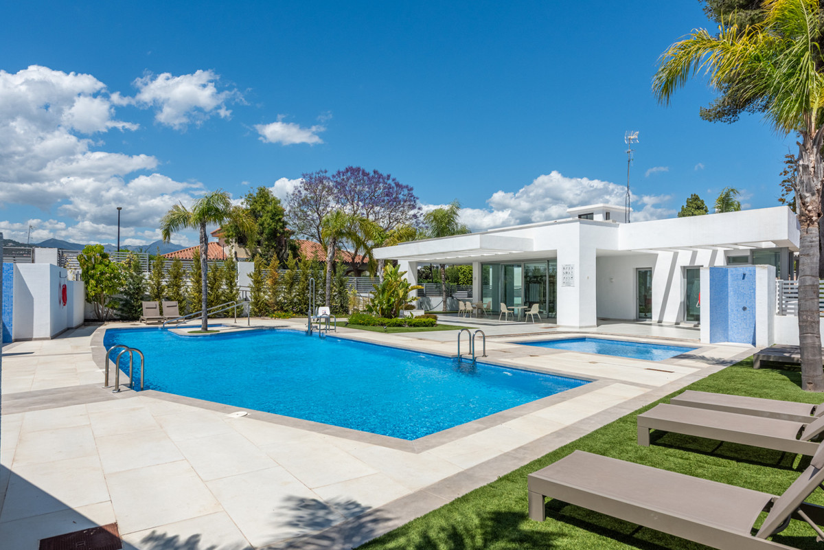4 Bed Townhouse for sale in San Pedro De Alcántara Costa Del Sol, Málaga, Spain