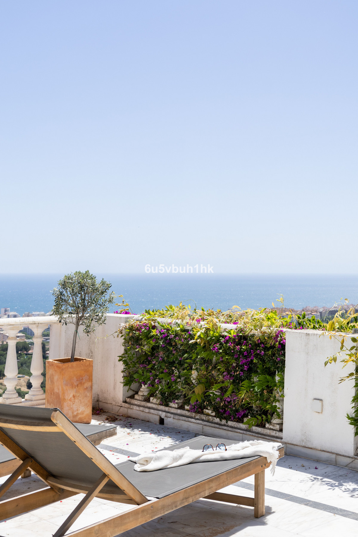 5 Bed Townhouse for sale in Marbella Costa Del Sol, Málaga, Spain