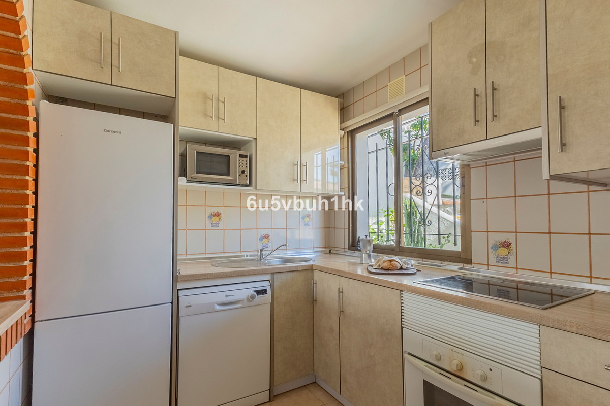 2 Bed Townhouse for sale in Benalmadena Costa Costa Del Sol, Málaga, Spain