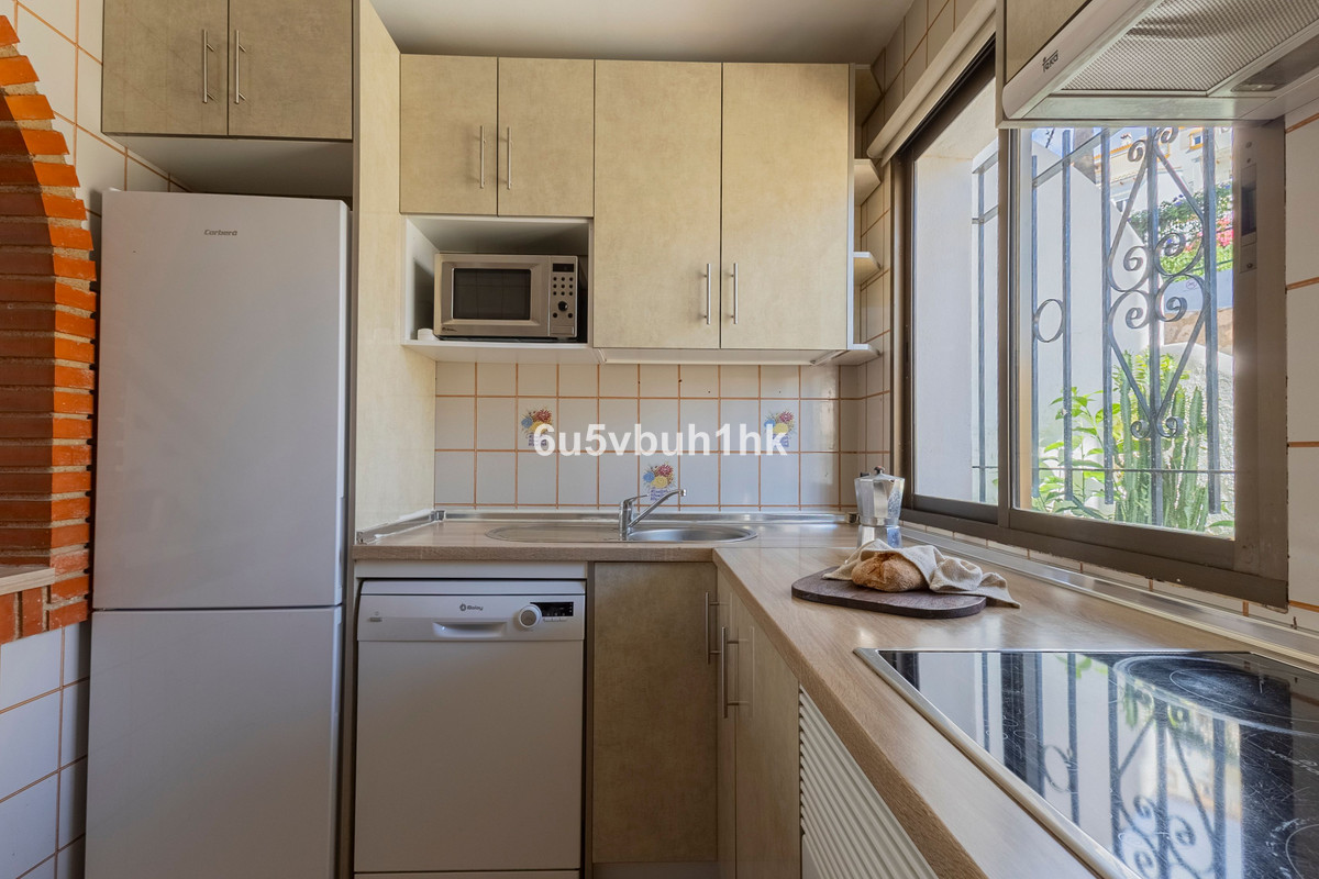 2 Bed Townhouse for sale in Benalmadena Costa Costa Del Sol, Málaga, Spain