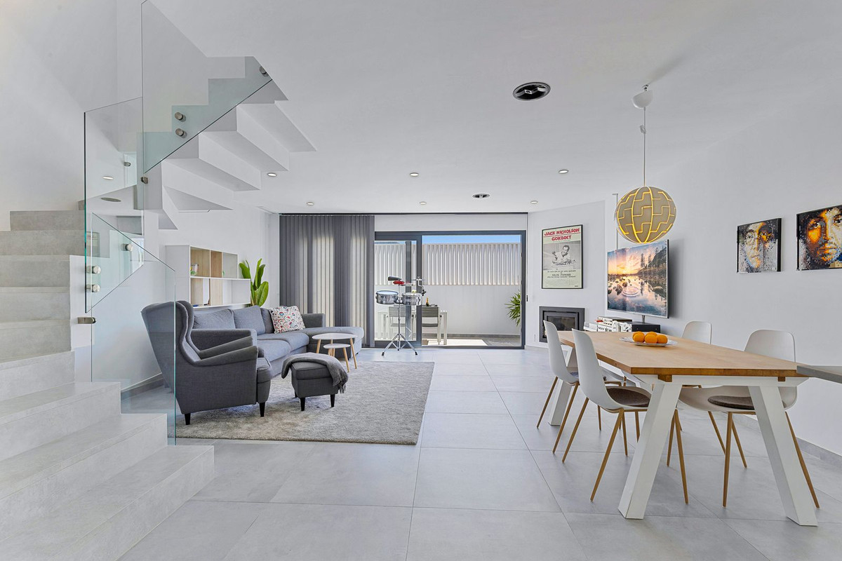 Se vende Adosada de 3 dormitorios en Costa Del Sol, Málaga, España