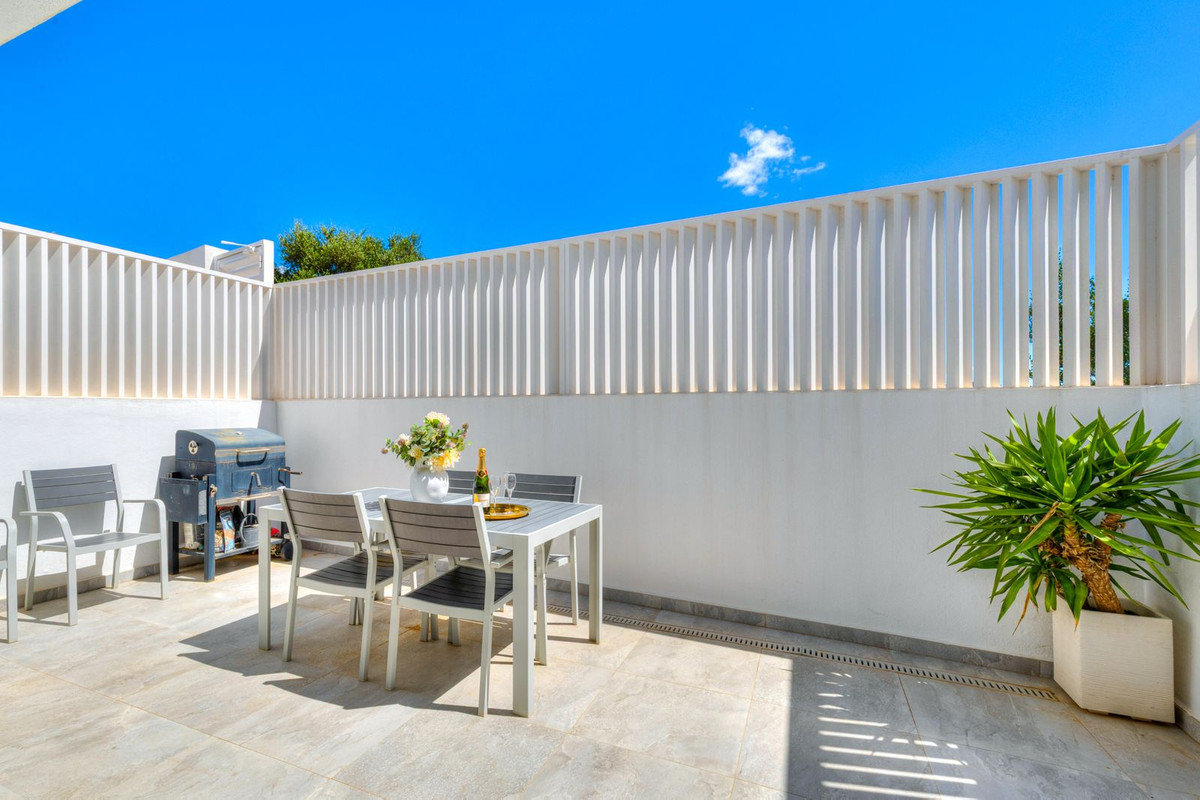 Se vende Adosada de 3 dormitorios en Costa Del Sol, Málaga, España