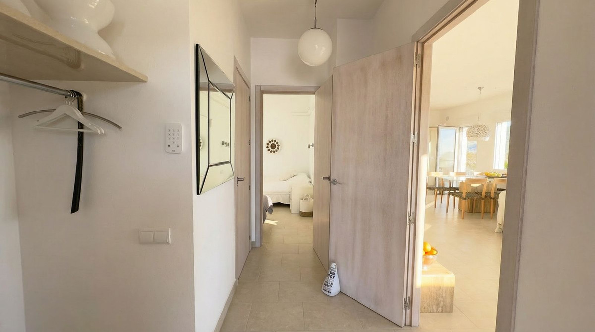 4 Bed Townhouse for sale in Guaro Costa Del Sol, Málaga, Spain