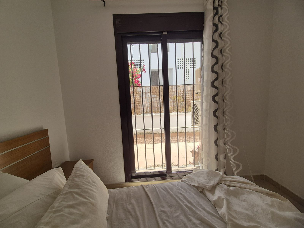 Se vende Apartamento Planta Baja de 2 dormitorios en Costa Del Sol, Málaga, España