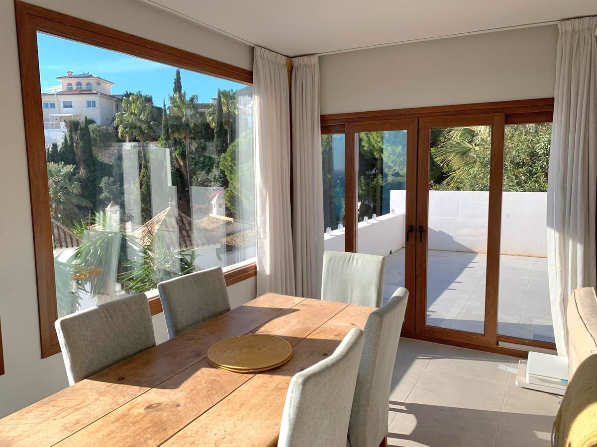 Se vende Villa - Chalet de 5 dormitorios en Costa Del Sol, Málaga, España