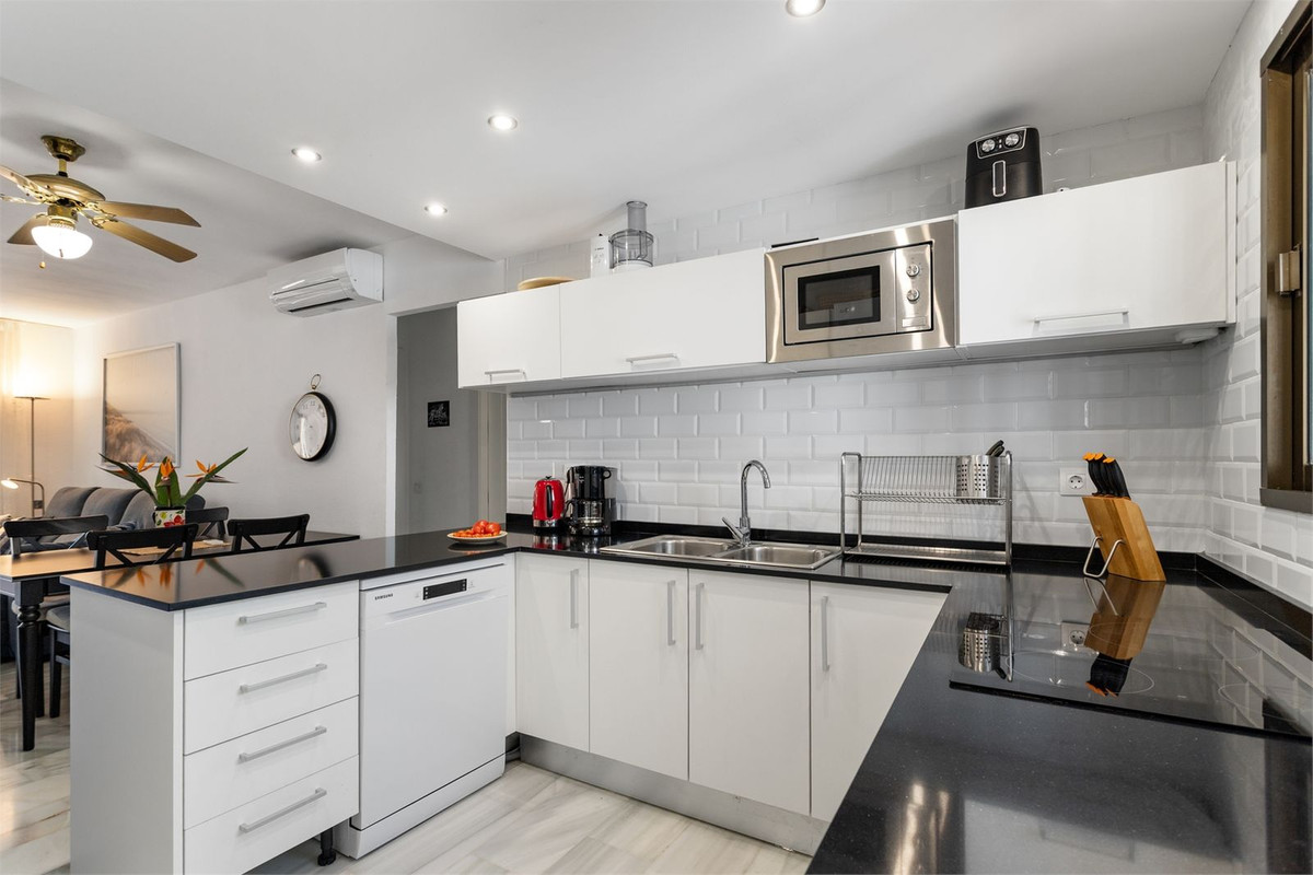2 Bed Apartment for sale in Riviera Del Sol Costa Del Sol, Málaga, Spain