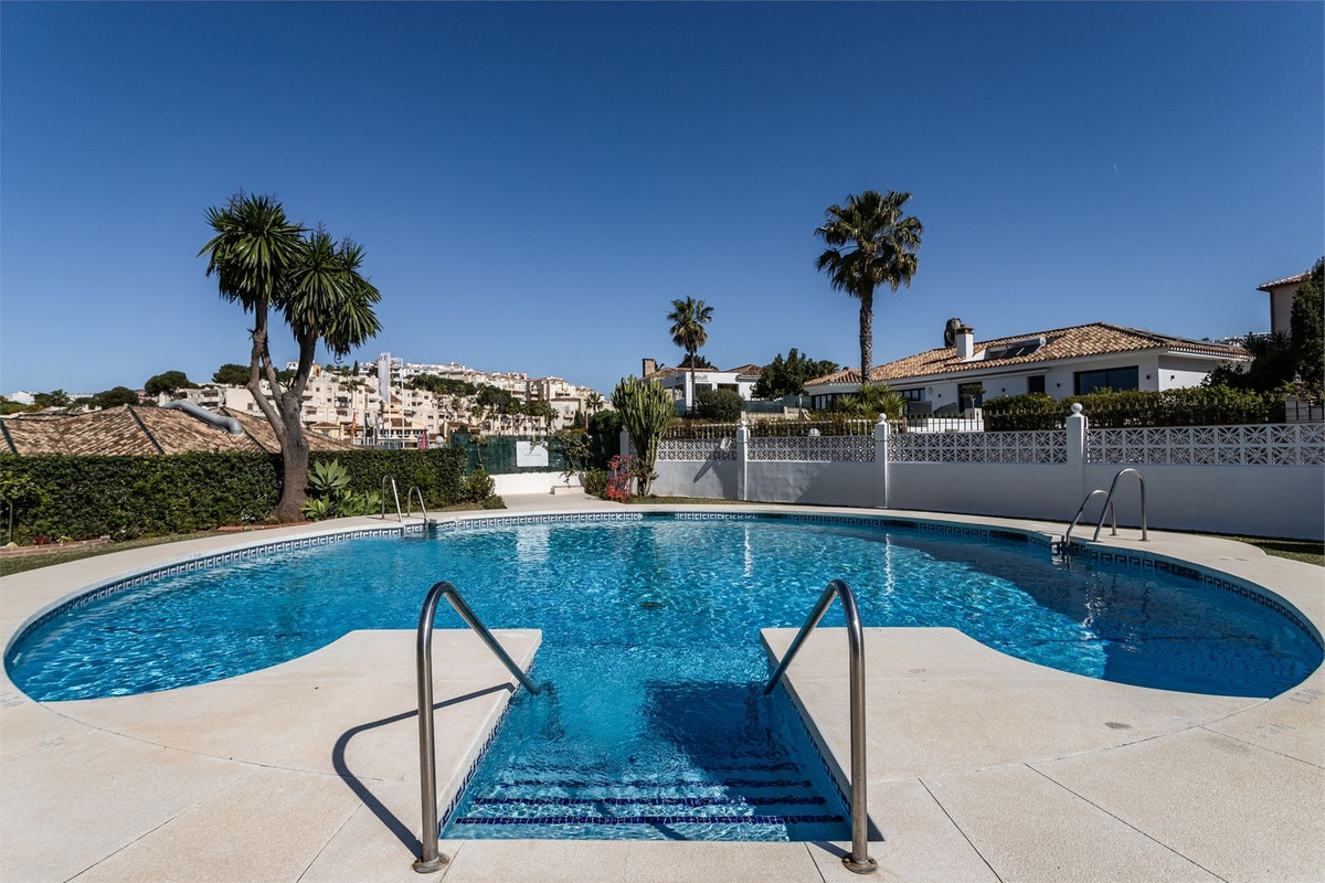 2 Bed Apartment for sale in Riviera Del Sol Costa Del Sol, Málaga, Spain