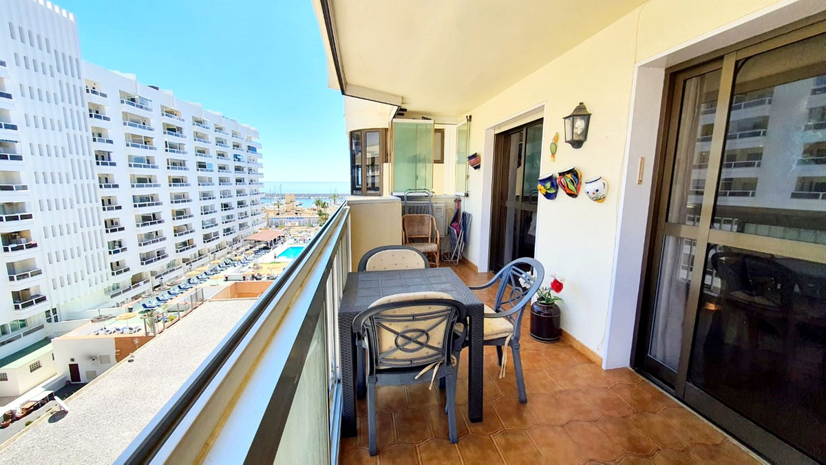 3 Bed Apartment for sale in Fuengirola Costa Del Sol, Málaga, Spain