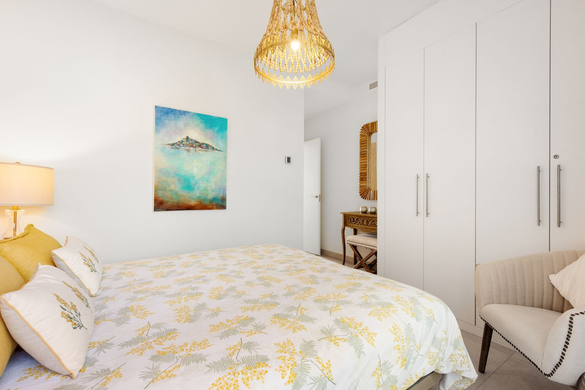 Se vende Apartamento Planta Baja de 3 dormitorios en Costa Del Sol, Málaga, España