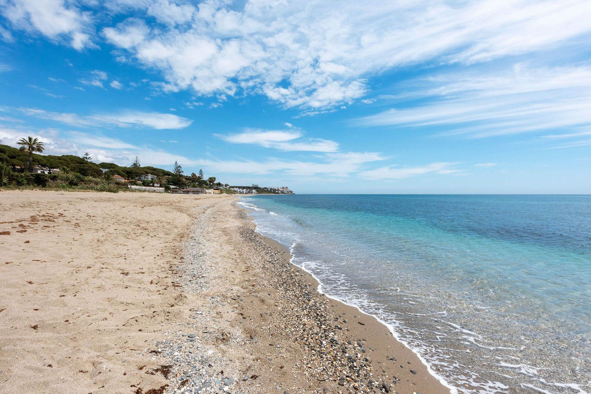 Se vende Apartamento Planta Baja de 3 dormitorios en Costa Del Sol, Málaga, España