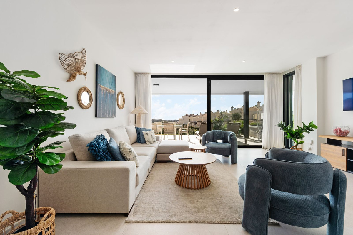 Se vende Apartamento Planta Baja de 3 dormitorios en Costa Del Sol, Málaga, España
