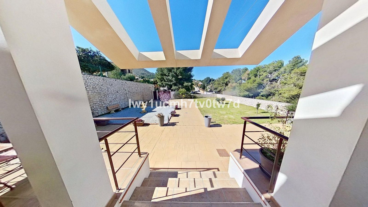 5 Bed Townhouse for sale in Alhaurín De La Torre Costa Del Sol, Málaga, Spain