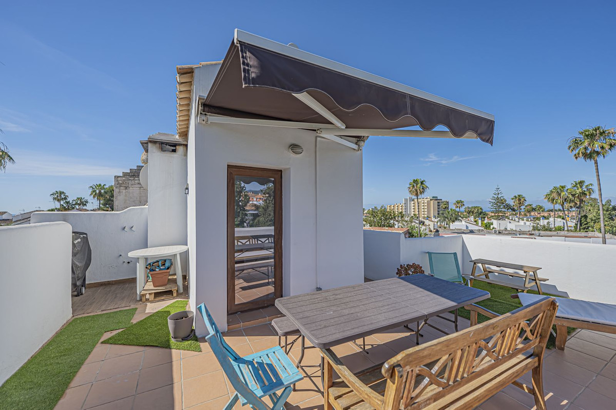 Se vende Adosada de 2 dormitorios en Costa Del Sol, Málaga, España