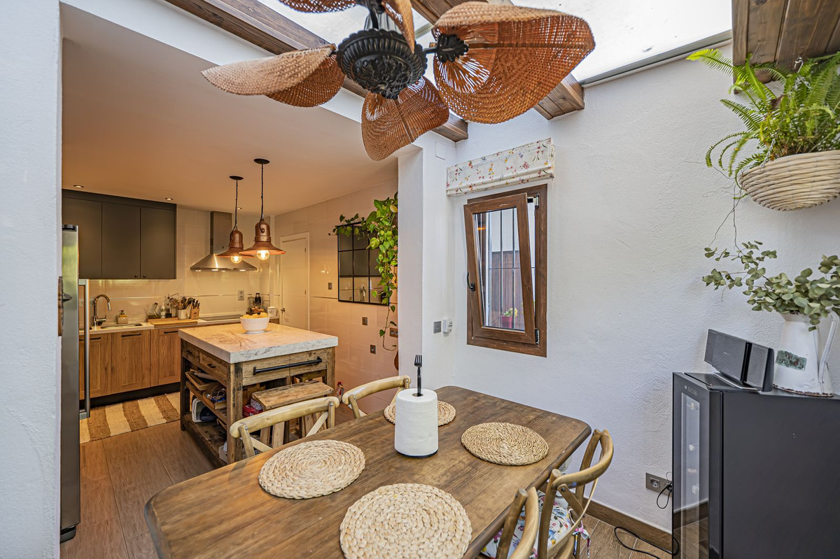 Se vende Adosada de 2 dormitorios en Costa Del Sol, Málaga, España