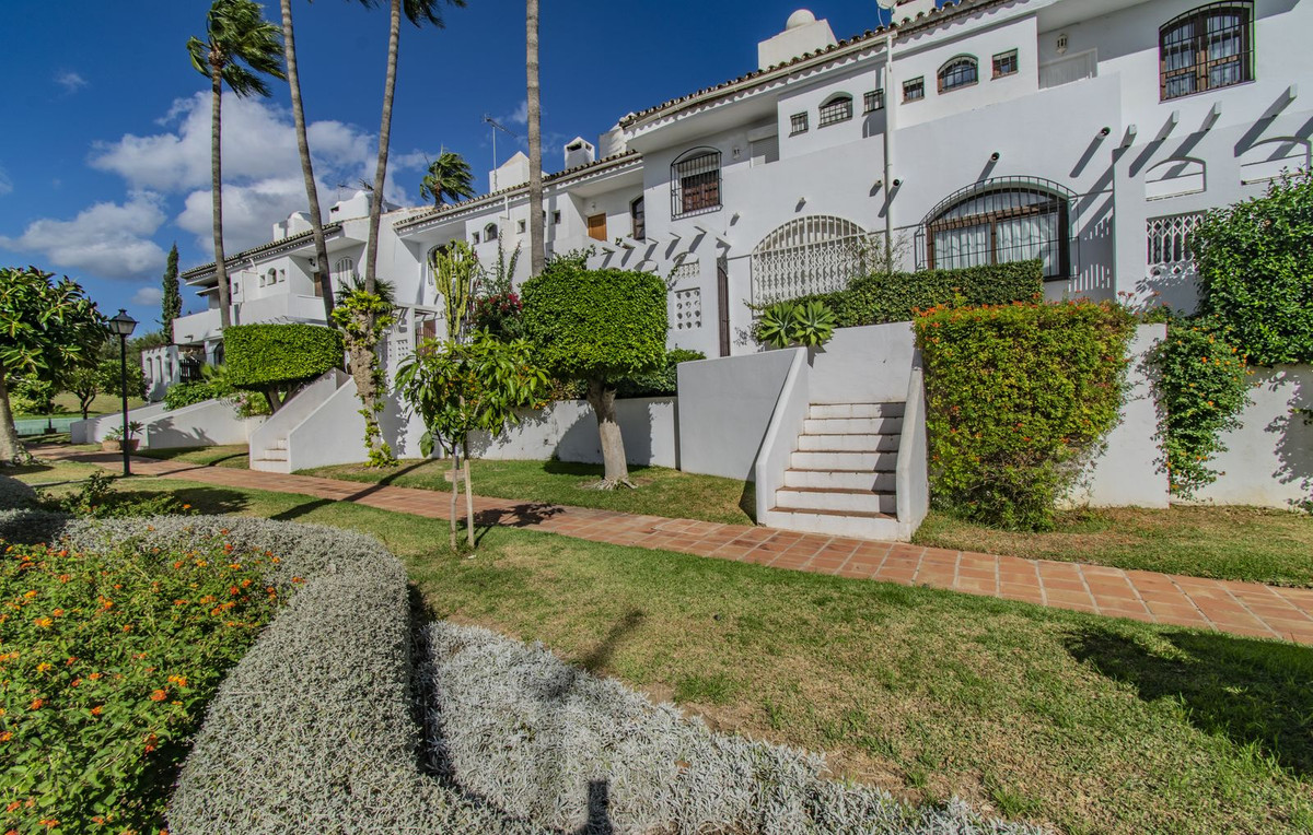 Se vende Adosada de 2 dormitorios en Costa Del Sol, Málaga, España