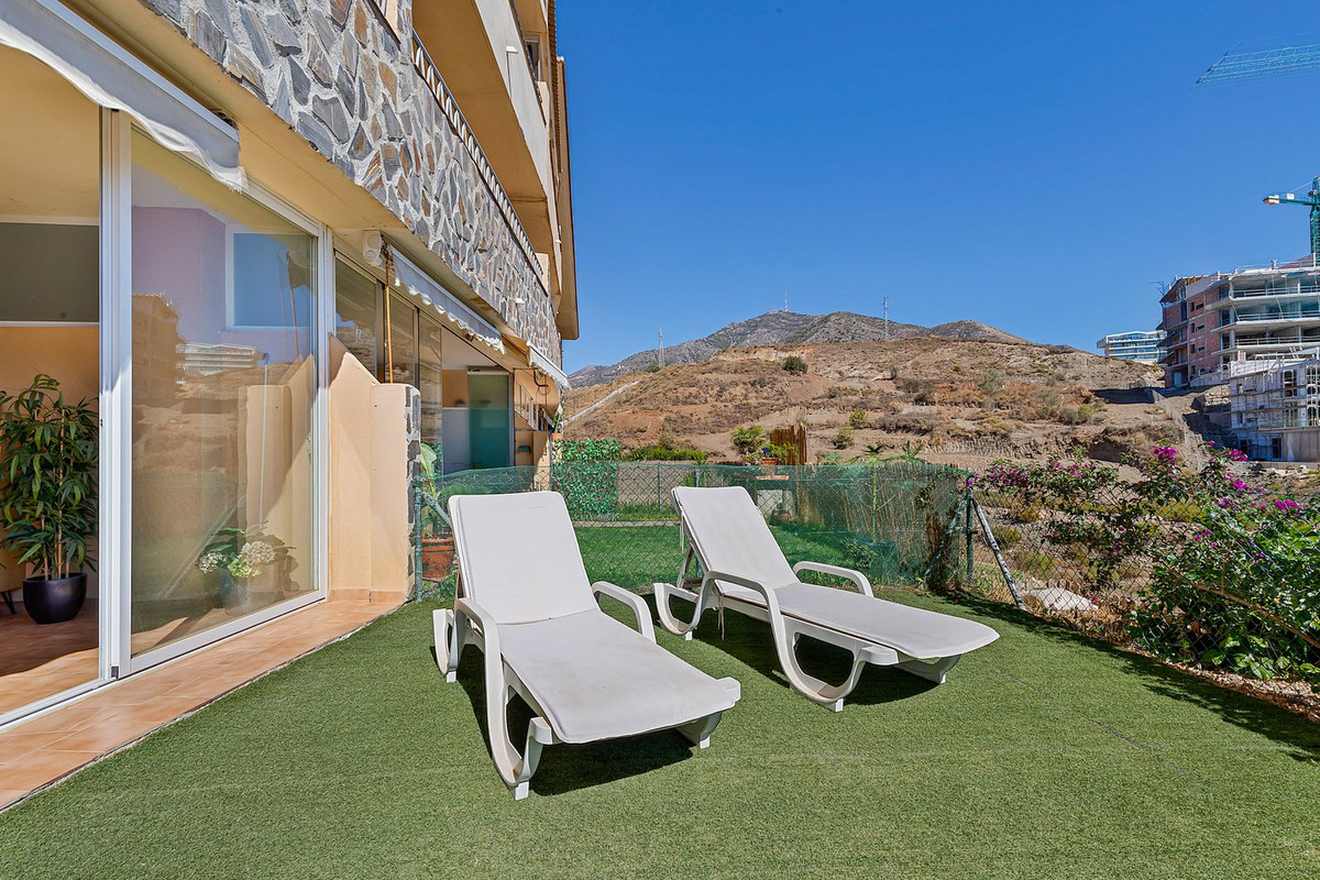 2 Bed Apartment for sale in Fuengirola Costa Del Sol, Málaga, Spain