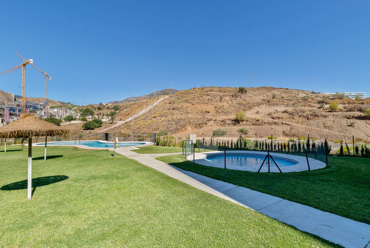 2 Bed Apartment for sale in Fuengirola Costa Del Sol, Málaga, Spain