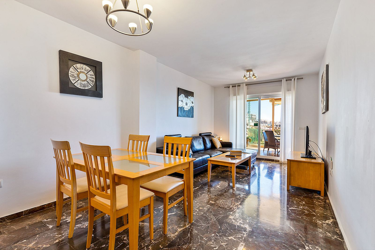 2 Bed Apartment for sale in Fuengirola Costa Del Sol, Málaga, Spain