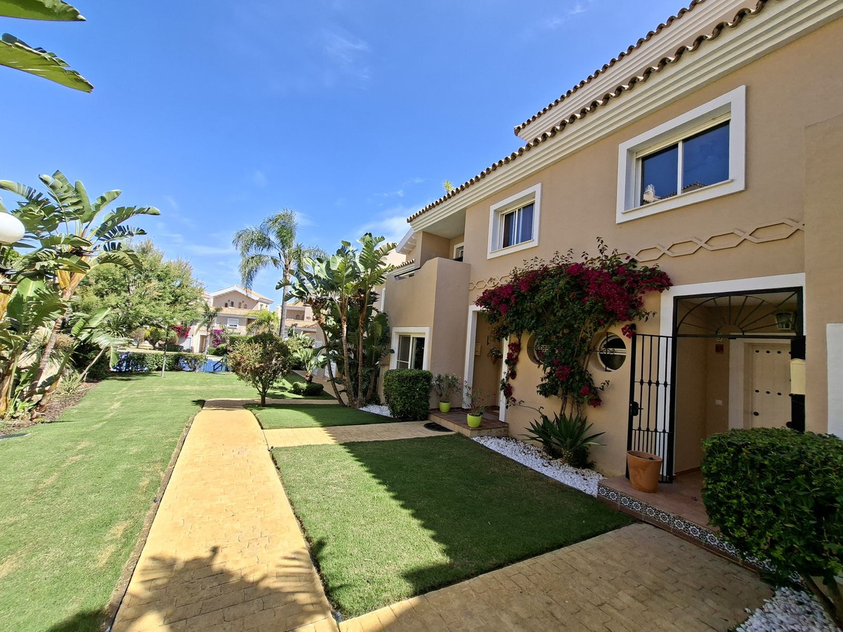 Se vende Adosada de 3 dormitorios en Costa Del Sol, Málaga, España