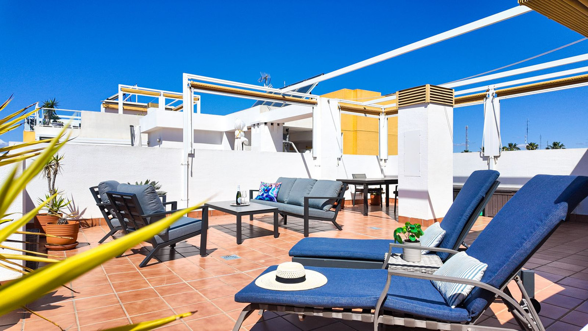 Se vende Ático de 2 dormitorios en Costa Blanca, Alicante, España