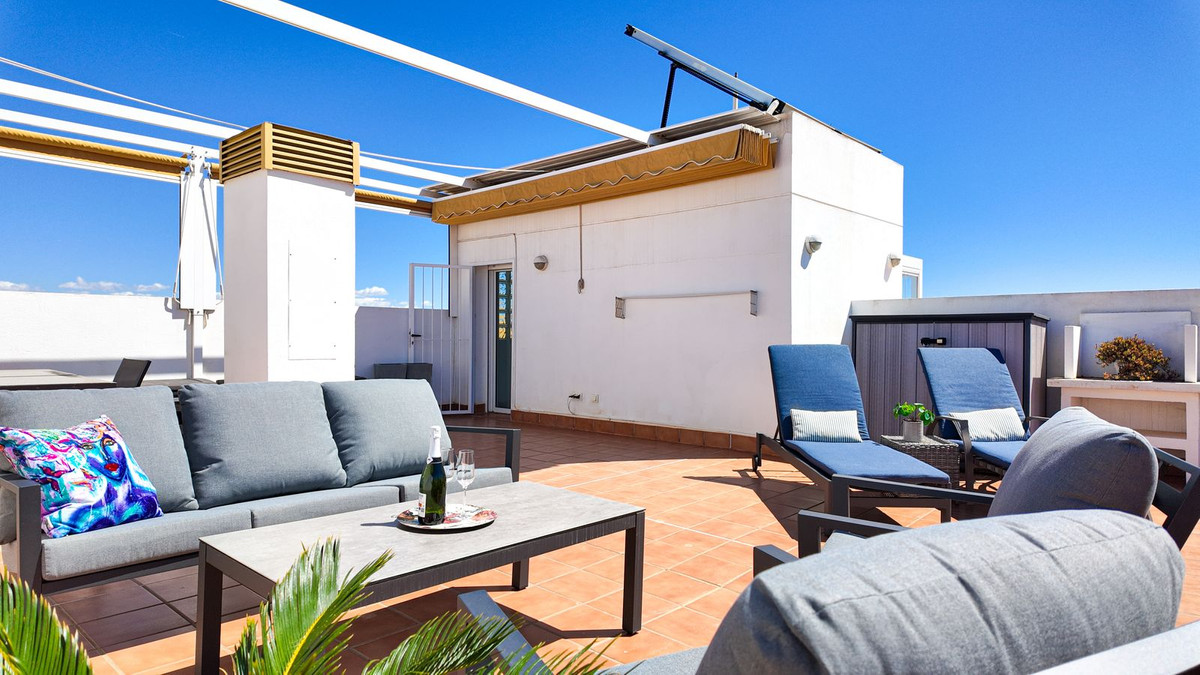 Se vende Ático de 2 dormitorios en Costa Blanca, Alicante, España