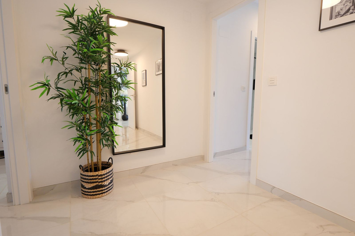 3 Bed Apartment for sale in Cabopino Costa Del Sol, Málaga, Spain