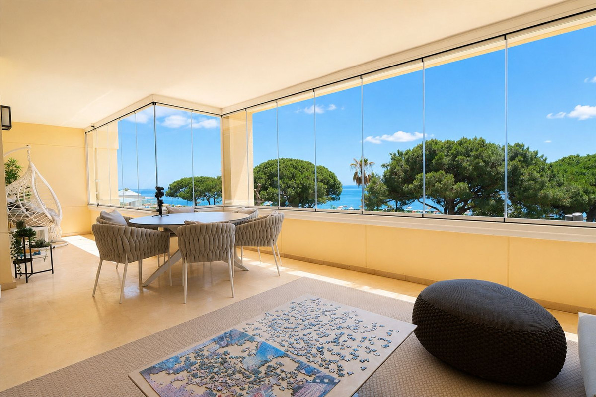 3 Bed Apartment for sale in Cabopino Costa Del Sol, Málaga, Spain